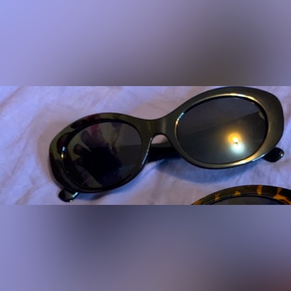 COPY - NWT Nordstrom BP Women’s 50mm Retro Oval Sunglasses No case - Picture 1 of 2